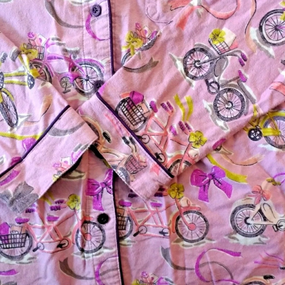 Nick & Nora Winter Bicycles flannel pajamas - Picture 4 of 8